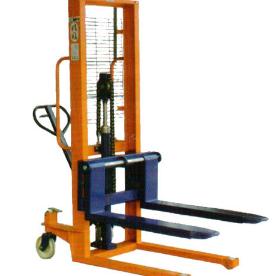 埃米頓液壓叉車(chē)